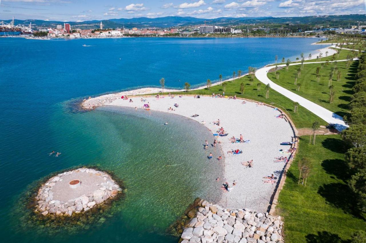 Istrian Lux Residence Capodistria Esterno foto
