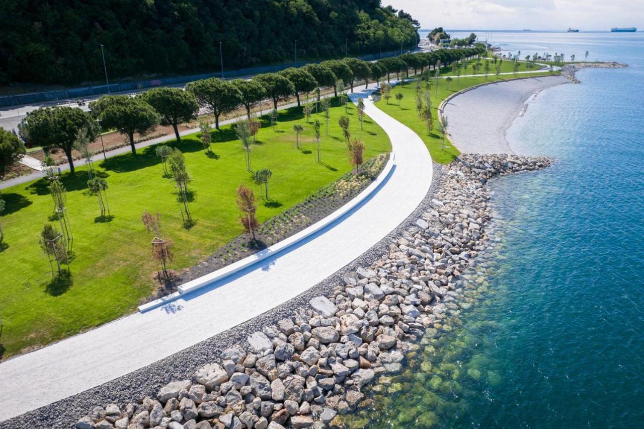 Istrian Lux Residence Capodistria Esterno foto