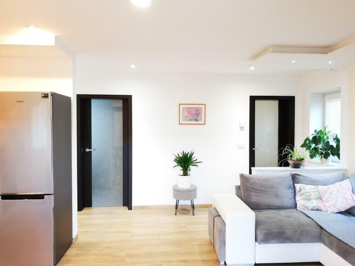 Istrian Lux Residence Capodistria Esterno foto